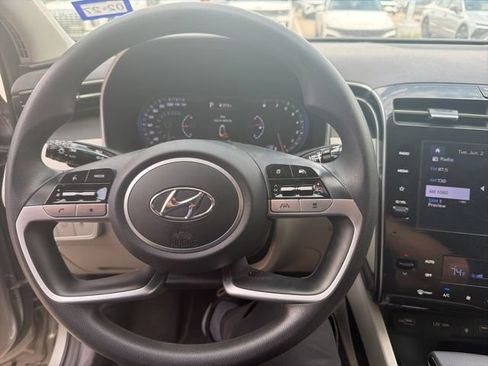 Certified 2024 Hyundai Tucson SEL FWD image 6
