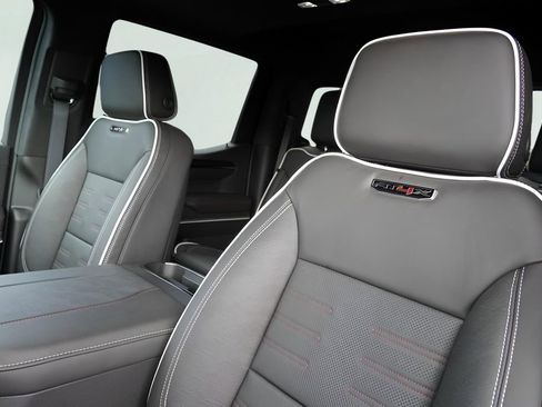 New 2026 GMC Sierra 1500 AT4X AWD/4WD image 13