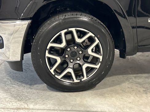 Used 2025 RAM 1500 Laramie w/ Bed Utility Group AWD/4WD image 11