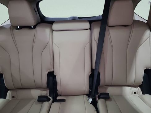 New 2026 Acura MDX Base image 5