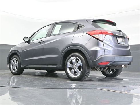 Certified 2021 Honda HR-V LX image 24