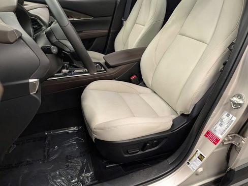 Certified 2024 MAZDA CX-30 AWD 2.5 S w/ Premium Package image 11