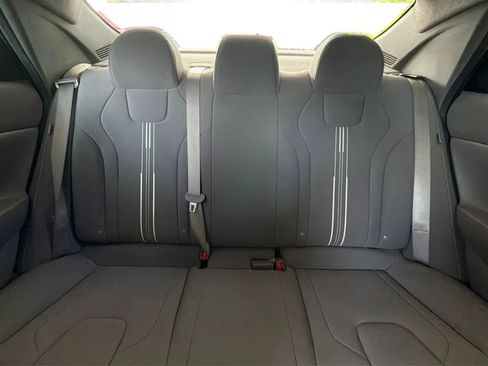 Used 2024 Hyundai Elantra SEL FWD image 20