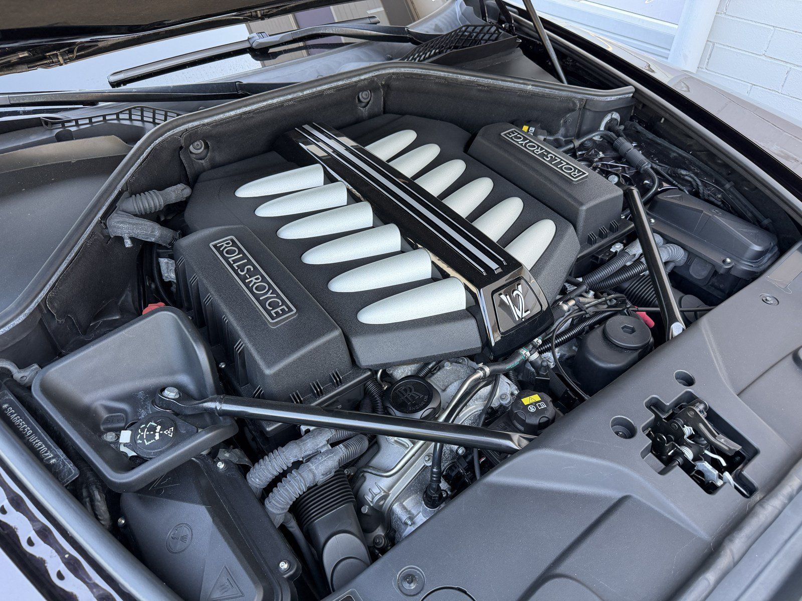 Used 2018 Rolls-Royce Wraith RWD image 10