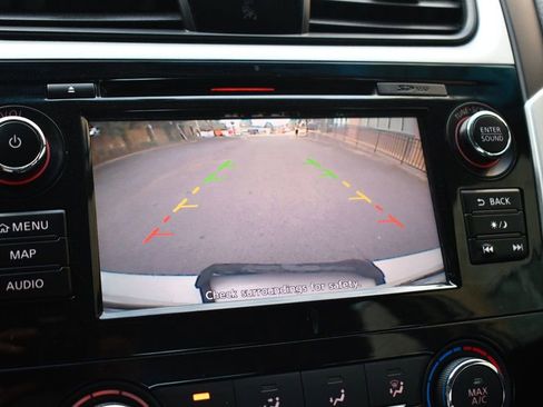 Used 2018 Nissan Altima 2.5 SR w/ SR Midnight Edition image 38