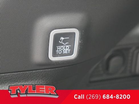 New 2026 Jeep Grand Cherokee Laredo X AWD/4WD image 19