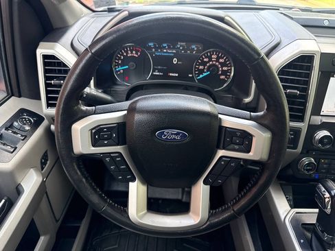 Used 2018 Ford F150 Lariat w/ Equipment Group 502A Luxury RWD image 21