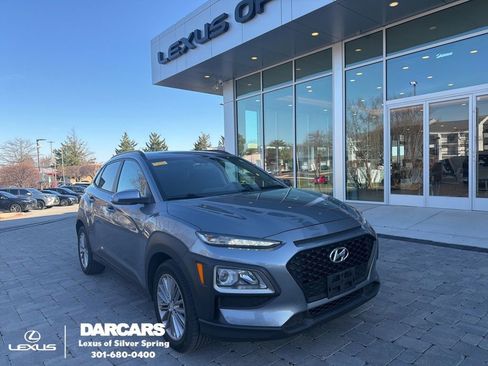 Used 2018 Hyundai Kona SEL image 1