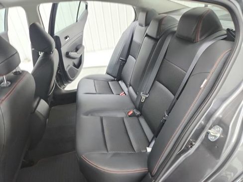 Used 2025 Nissan Altima 2.5 SR FWD image 30