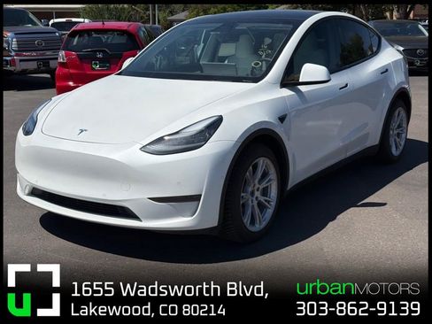 Used 2020 Tesla Model Y Long Range AWD/4WD image 1