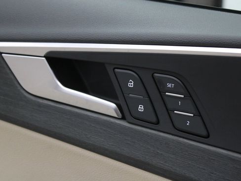 Used 2018 Audi A4 2.0T Ultra Premium Plus w/ Premium Plus Package image 26