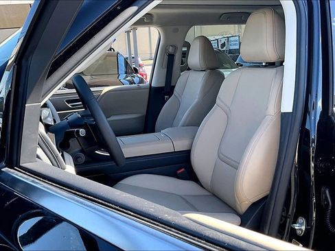 New 2026 INFINITI QX80 Pure w/ Cargo Package RWD image 13