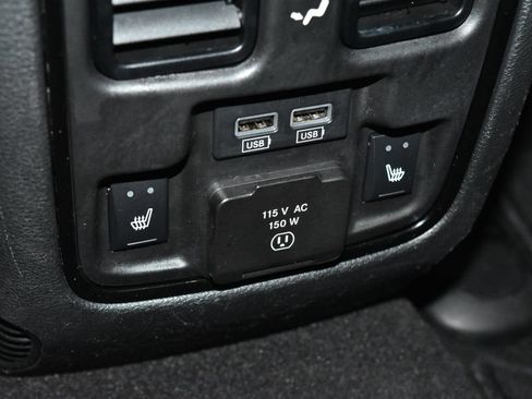 Used 2023 Dodge Durango GT AWD/4WD image 23