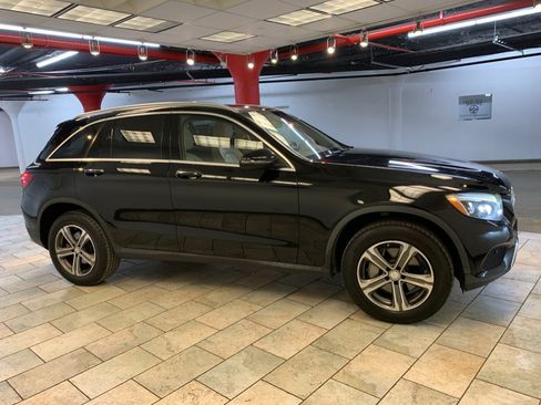 Used 2016 Mercedes-Benz GLC 300 4MATIC image 8