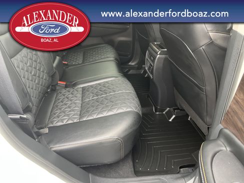 Used 2024 Nissan Murano Platinum w/ Cargo Package image 17
