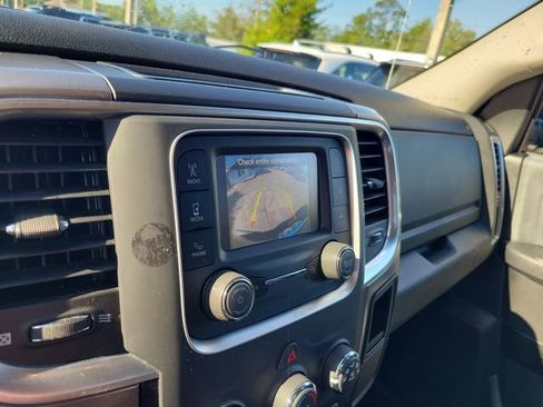 Used 2024 RAM 1500 Classic SLT RWD image 20