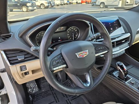 Used 2022 Cadillac CT5 Premium Luxury RWD image 11