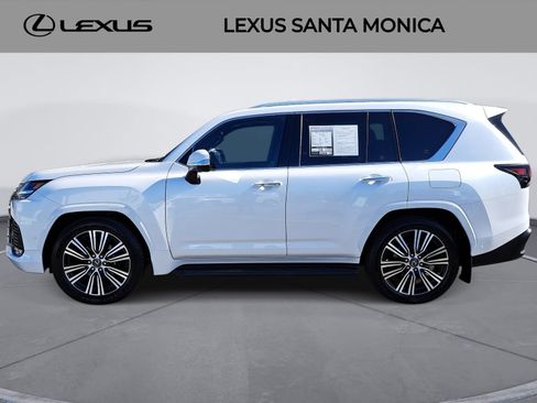 Used 2026 Lexus LX 700h Luxury w/ Accessory Package (Z1) AWD/4WD image 8