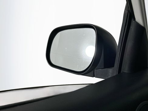 Used 2009 Toyota RAV4 Limited image 16