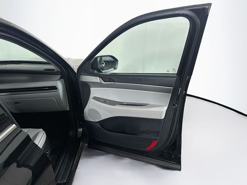 Used 2025 Hyundai Palisade SEL FWD image 35