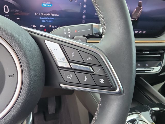 Used 2025 Buick Envision Avenir AWD/4WD image 22