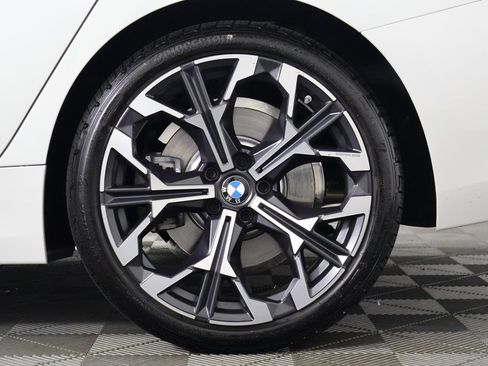 Used 2026 BMW 330i Sedan w/ Convenience Package RWD image 16