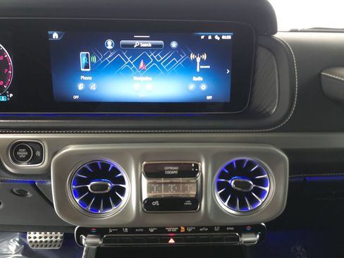 Used 2025 Mercedes-Benz G 550 w/ Manufactur Interior Package image 16