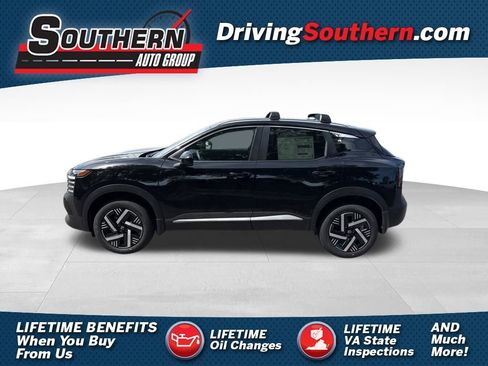 New 2026 Nissan Kicks SV w/ Charging Package image 1