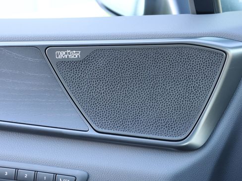 Certified 2025 Lexus NX 450h+ AWD w/ Luxury Package image 13