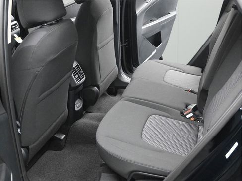 New 2026 Kia Sportage LX FWD image 6