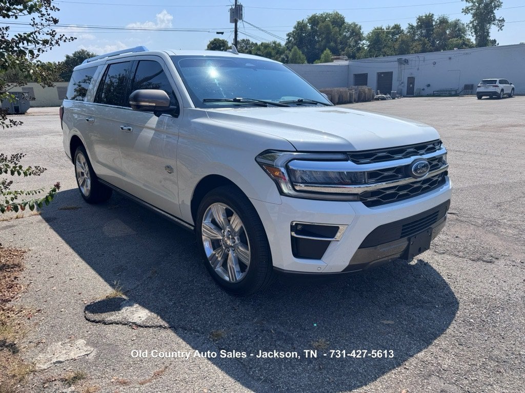 Used 2023 Ford Expedition Max King Ranch RWD image 4