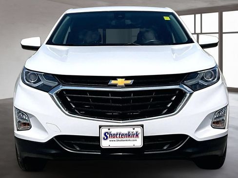 Used 2021 Chevrolet Equinox LT FWD image 2