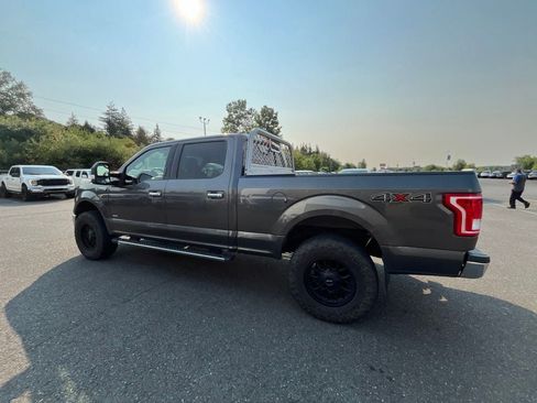 Used 2016 Ford F150 XLT w/ Equipment Group 302A Luxury AWD/4WD image 3