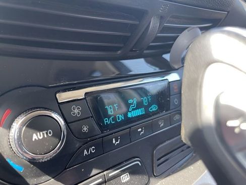 Used 2016 Ford Escape Titanium image 18