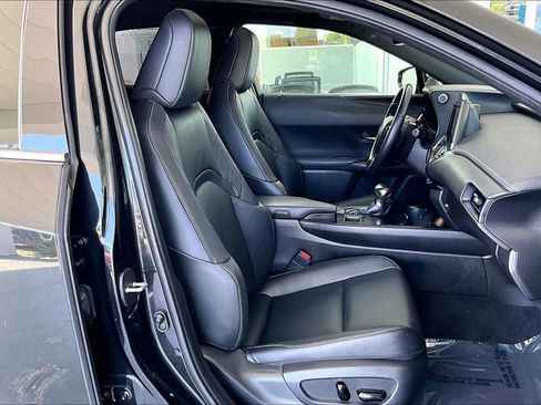 Used 2024 Lexus UX 250h FWD image 29