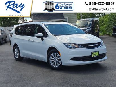 Used 2017 Chrysler Pacifica Touring