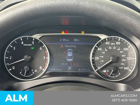 Used 2025 Nissan Altima 2.5 SV FWD image 29