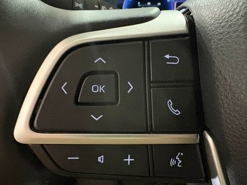 Used 2024 Toyota Highlander Limited AWD/4WD image 21