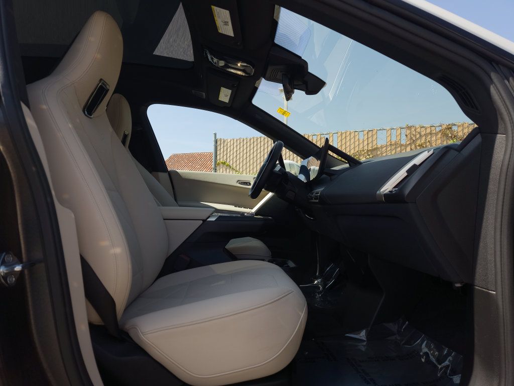 Certified 2023 BMW iX M60 w/ Executive Package AWD/4WD image 19