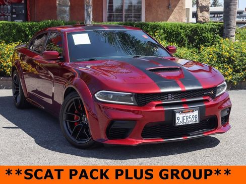 Used 2022 Dodge Charger Scat Pack image 2