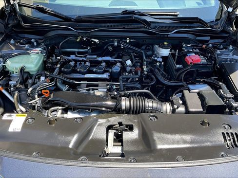 Used 2016 Honda Civic Touring image 9