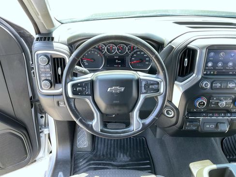 Used 2021 Chevrolet Silverado 1500 RST AWD/4WD image 12