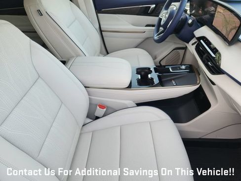 New 2026 Buick Enclave Avenir w/ Super Cruise Package FWD image 10
