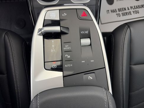 Used 2025 BMW X1 xDrive28i image 24