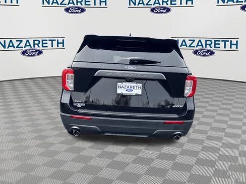 Used 2023 Ford Explorer XLT w/ Equipment Group 202A image 6