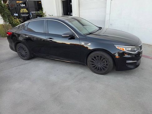 Used 2016 Kia Optima LX FWD image 4