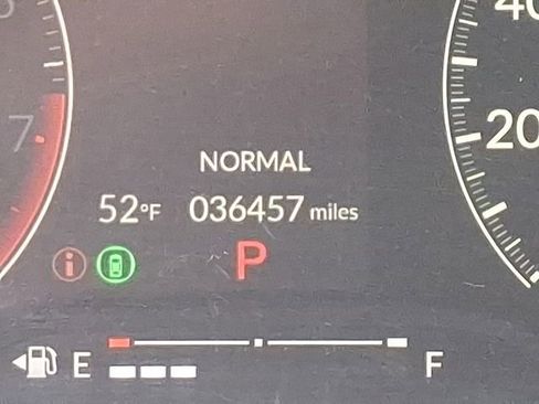 Used 2023 Honda Civic Sport image 19