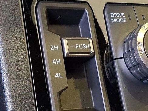 New 2026 Toyota Tundra SR5 AWD/4WD image 18