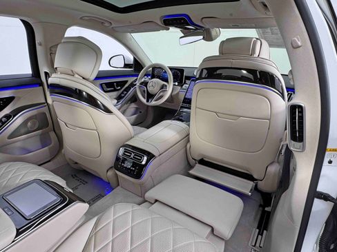 Used 2022 Mercedes-Benz S 580 4MATIC Sedan image 50