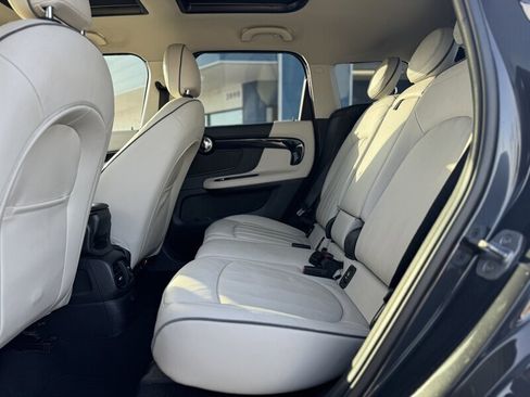 Used 2019 MINI Cooper Countryman S w/ Driver Assistance Package image 5